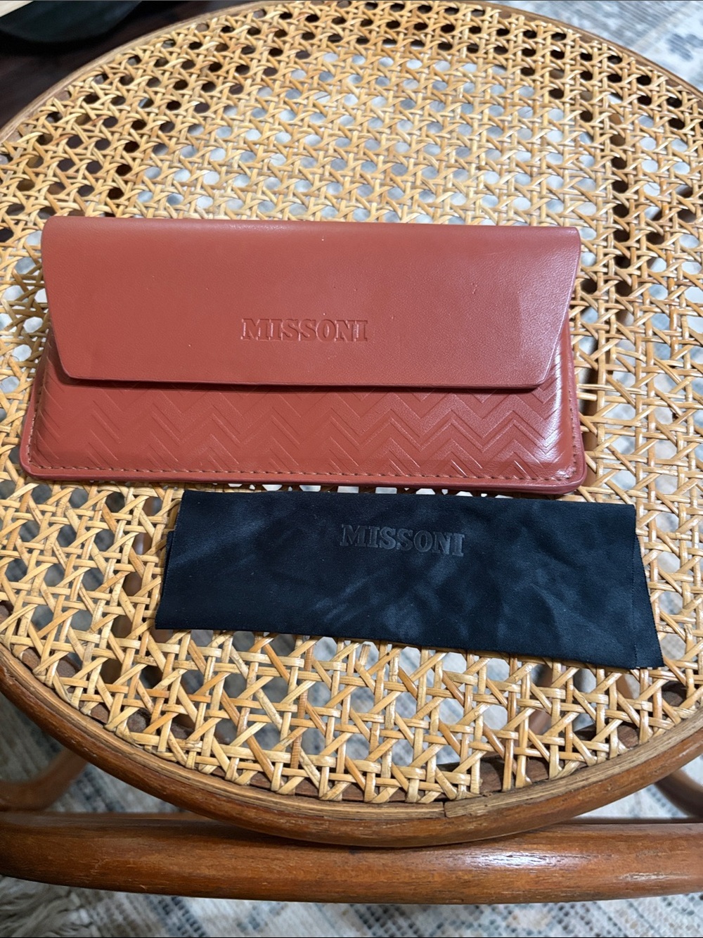 Missoni eyeglass case with cleaning cloth